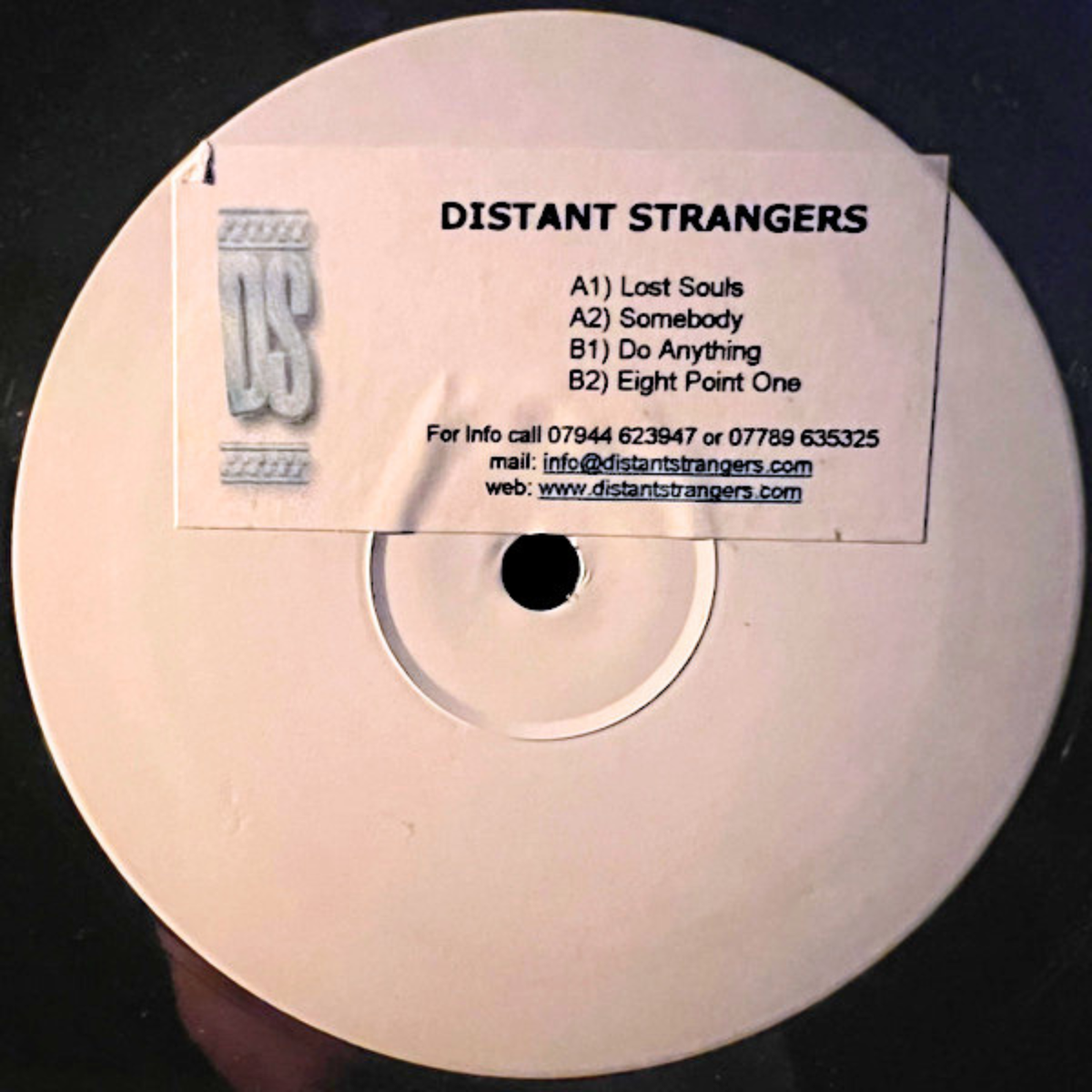 Distant Strangers (Daniel Poli & Rob Pearson) ‎– Untitled [Distant Strangers] DS001